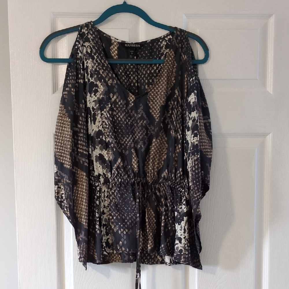 Express Women's Black and Tan Blouse